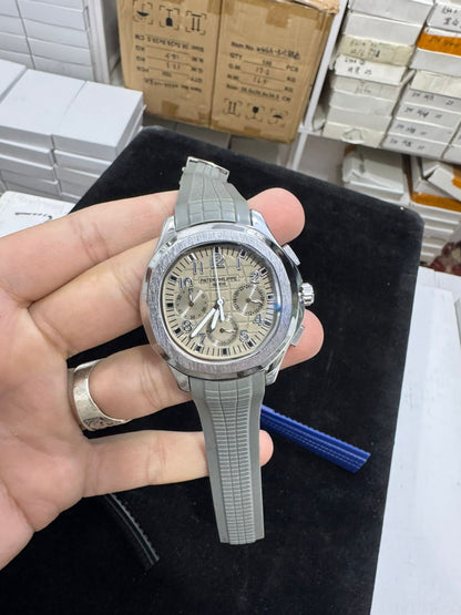 Chronograph Mens Watch With Rubber Strap Stylish Sports Design Non Waterproof Without Box